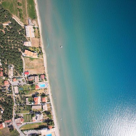 Paradise Elegant Apartments - Perfect Escape On The Beach Alykes  Exteriör bild