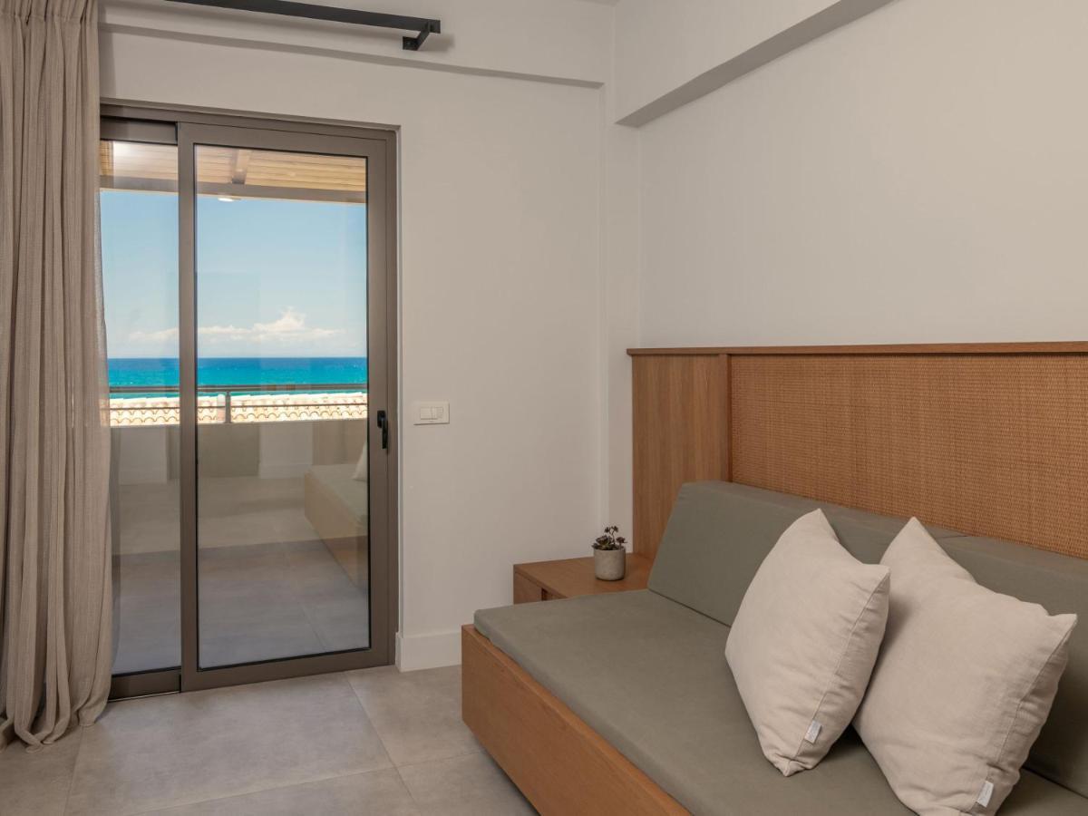 Paradise Elegant Apartments - Perfect Escape On The Beach Alykes  Exteriör bild